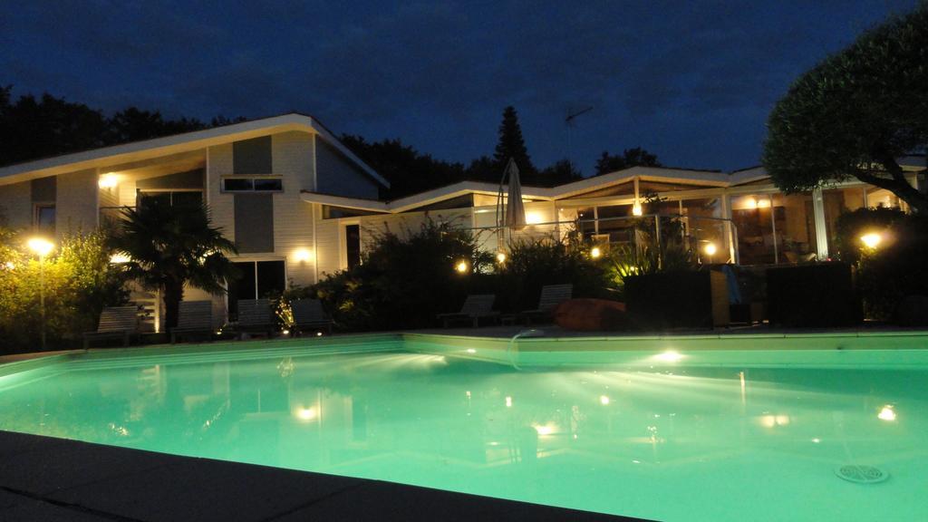 B&B La Closerie 33 Sadirac Εξωτερικό φωτογραφία